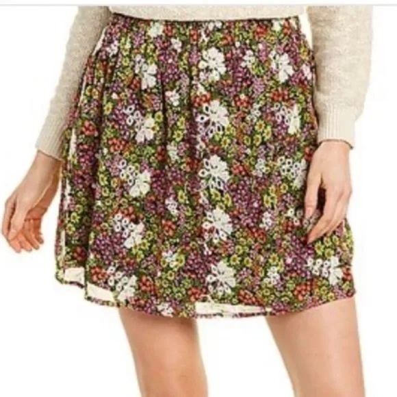 NEW Leyden Embroidered Floral Smocked Mini Skirt Black cream pink green Sz M - Picture 4 of 12